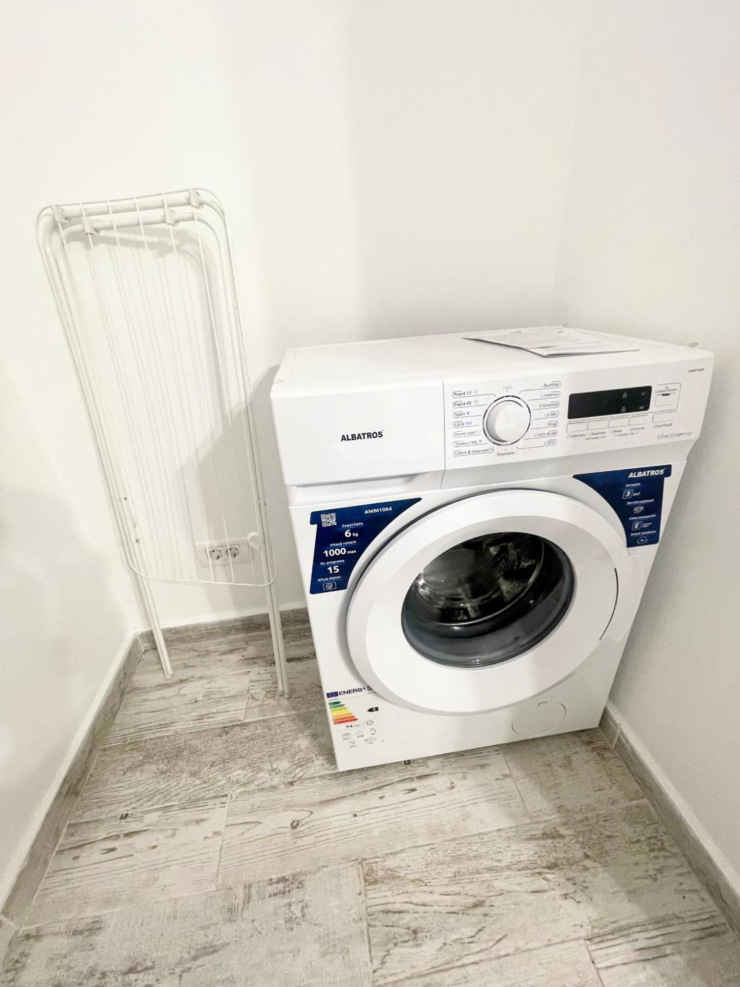 Prime 3 Appartement Boekarest Buitenkant foto